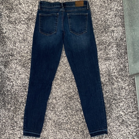 Lucky Brand Skinny Jeans - Picture 2 of 9